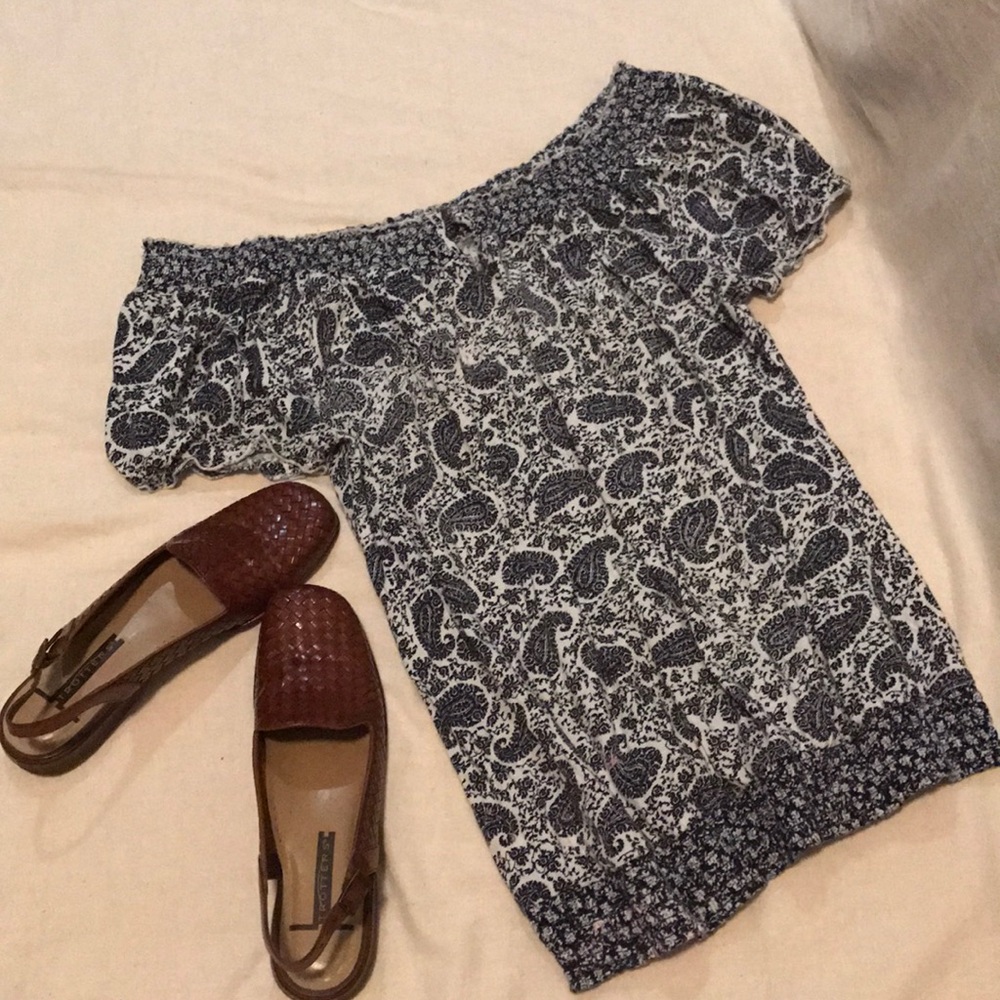 Lovely spring/summer Off the shoulders top